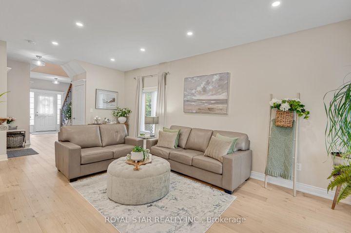 Photo 9 at 24 - 2229 Walkers Line, Headon, Burlington