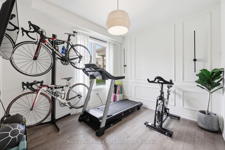 Photo 6 at 27 - 1222 Rose Way, CB Cobban, Milton