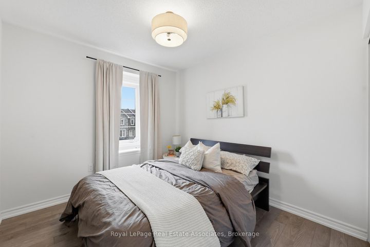 Photo 31 at 27 - 1222 Rose Way, CB Cobban, Milton