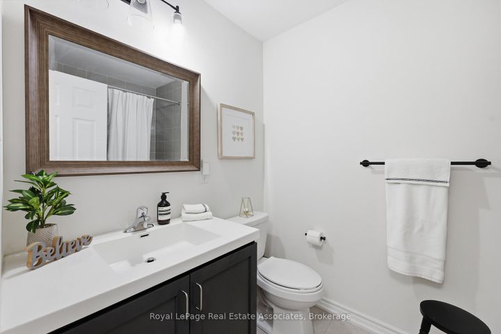Photo 33 at 27 - 1222 Rose Way, CB Cobban, Milton
