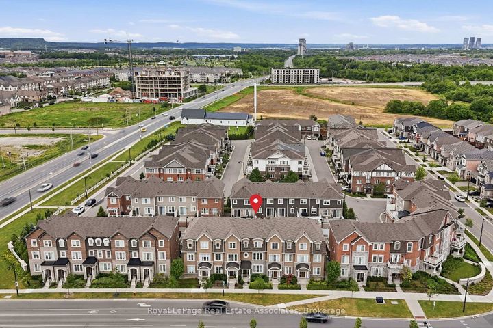 Photo 36 at 27 - 1222 Rose Way, CB Cobban, Milton
