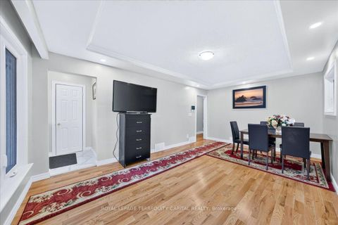 Photo 7 at 175 Clearbrooke Circle, Kipling, Toronto