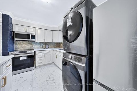 Photo 17 at 175 Clearbrooke Circle, Kipling, Toronto