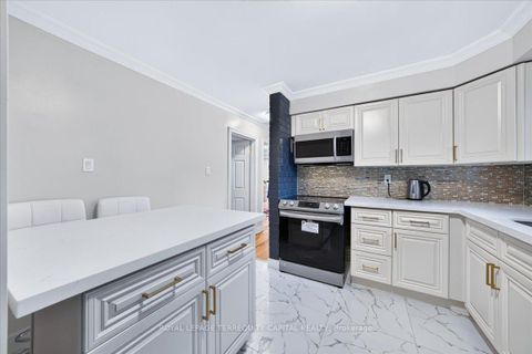 Photo 19 at 175 Clearbrooke Circle, Kipling, Toronto