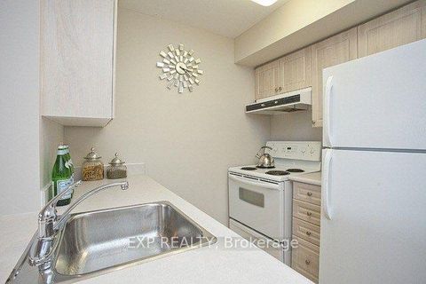 Photo 9 at 706 - 153 Beecroft Road, Westgate, Toronto