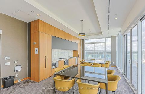Photo 2 at 4606 - 17 Bathurst Street, Waterfront Communities C1, Toronto