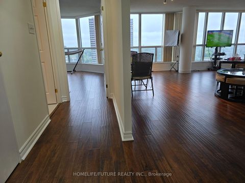 Photo 7 at 1117 - 5 Rowntree Road, Jamestown, Toronto