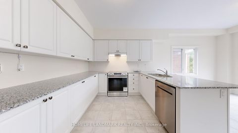 Photo 21 at 119 Hawkins Street, Sutton & Jackson's Point, Georgina