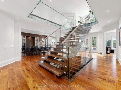 Photo 7 at 93 Longview Crescent, Islington Woods, Vaughan