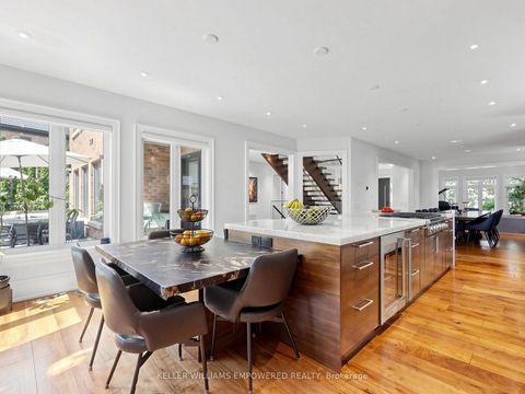 Photo 9 at 93 Longview Crescent, Islington Woods, Vaughan
