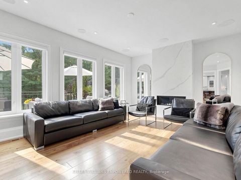 Photo 15 at 93 Longview Crescent, Islington Woods, Vaughan