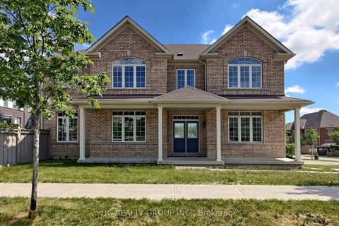 Photo 1 at 2 Apple Grove Court, Patterson, Vaughan