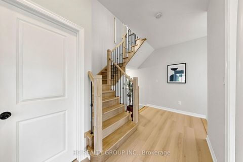 Photo 19 at 2 Apple Grove Court, Patterson, Vaughan