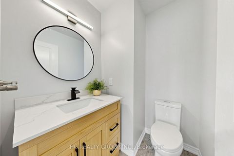 Photo 20 at 2 Apple Grove Court, Patterson, Vaughan