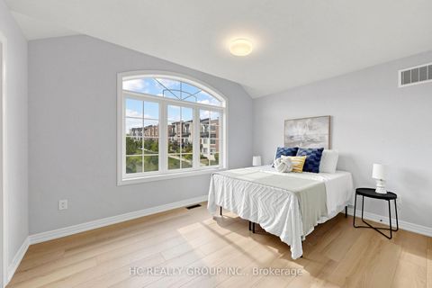 Photo 29 at 2 Apple Grove Court, Patterson, Vaughan