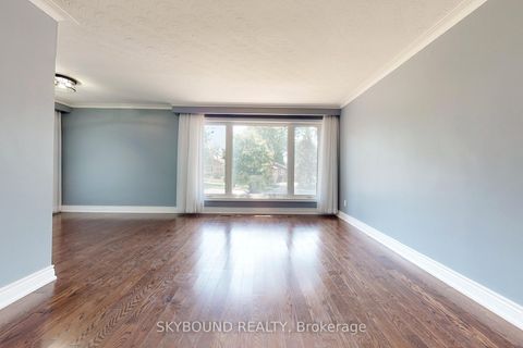 Photo 18 at 22 Royal Doulton Drive, Donalda, Toronto