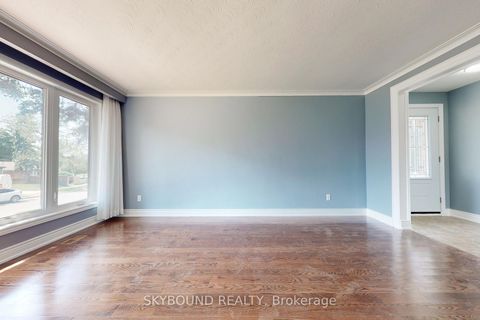 Photo 22 at 22 Royal Doulton Drive, Donalda, Toronto