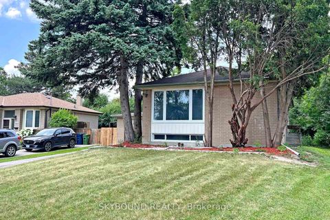 Photo 46 at 22 Royal Doulton Drive, Donalda, Toronto