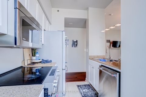 Photo 17 at 201 - 81 Navy Wharf Court, Waterfront Communities C1, Toronto