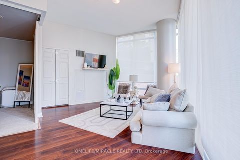 Photo 20 at 201 - 81 Navy Wharf Court, Waterfront Communities C1, Toronto