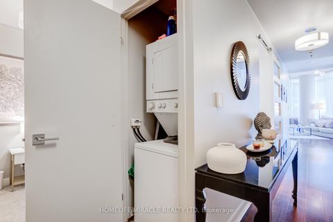 Photo 27 at 201 - 81 Navy Wharf Court, Waterfront Communities C1, Toronto
