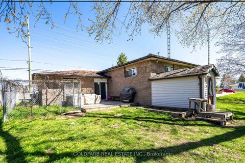 Photo 24 at 1635 Innisfil Beach Road, Alcona, Innisfil