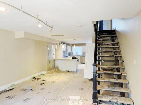 Photo 5 at 817 Cosburn Avenue, East York, Toronto