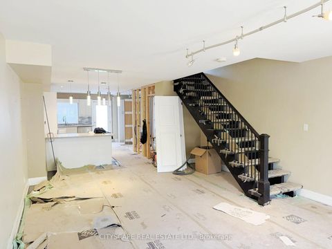 Photo 6 at 817 Cosburn Avenue, East York, Toronto