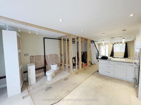 Photo 12 at 817 Cosburn Avenue, East York, Toronto
