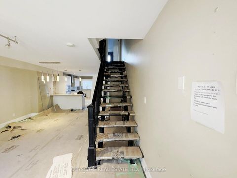 Photo 13 at 817 Cosburn Avenue, East York, Toronto