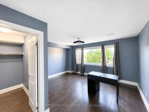 Photo 14 at 817 Cosburn Avenue, East York, Toronto