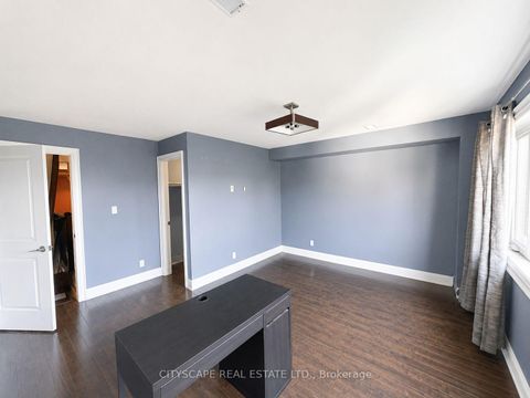 Photo 15 at 817 Cosburn Avenue, East York, Toronto
