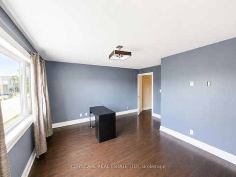 Photo 16 at 817 Cosburn Avenue, East York, Toronto