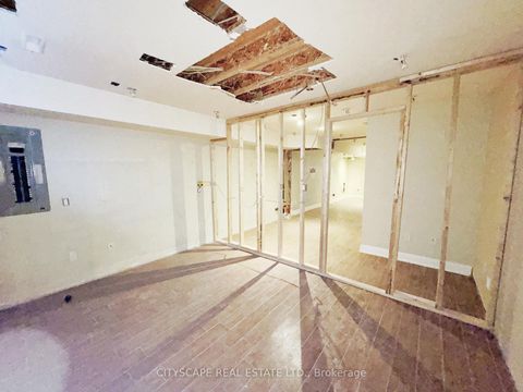 Photo 37 at 817 Cosburn Avenue, East York, Toronto