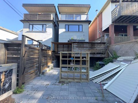 Photo 41 at 817 Cosburn Avenue, East York, Toronto