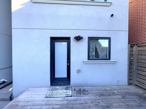 Photo 43 at 817 Cosburn Avenue, East York, Toronto