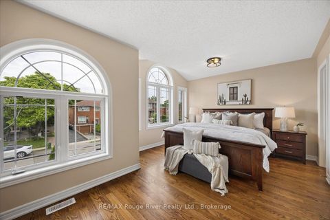 Photo 22 at 72a Laurel Avenue, Kennedy Park, Toronto