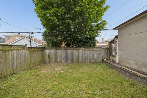 Photo 40 at 72a Laurel Avenue, Kennedy Park, Toronto