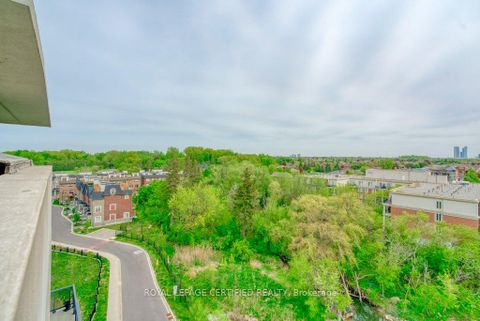 Photo 29 at 711 - 4700 Highway 7, East Woodbridge, Vaughan