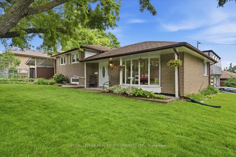 Photo 20 at 1 Rosegrove Place, Malvern West, Toronto