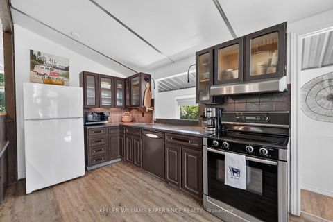 Photo 10 at 68 Royal Oak Drive, South Shore, Barrie