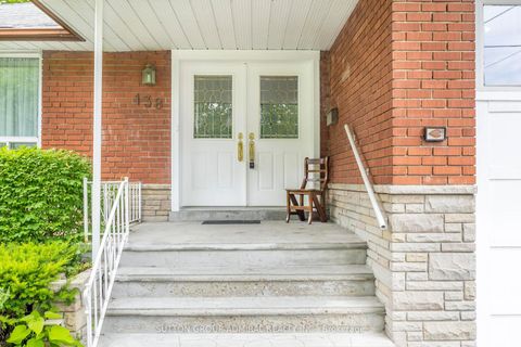 Photo 3 at 138 Kennard Avenue, Bathurst Manor, Toronto