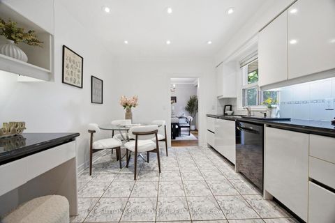 Photo 16 at 138 Kennard Avenue, Bathurst Manor, Toronto