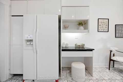 Photo 18 at 138 Kennard Avenue, Bathurst Manor, Toronto