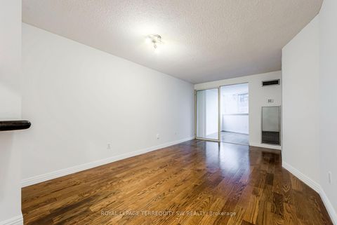 Photo 15 at 407 - 1055 Bay Street, Bay Street Corridor, Toronto