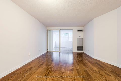 Photo 20 at 407 - 1055 Bay Street, Bay Street Corridor, Toronto