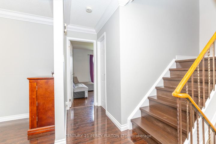 Photo 18 at 4 - 1415 Fieldlight Boulevard, Liverpool, Pickering
