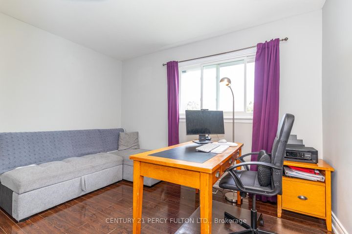 Photo 19 at 4 - 1415 Fieldlight Boulevard, Liverpool, Pickering