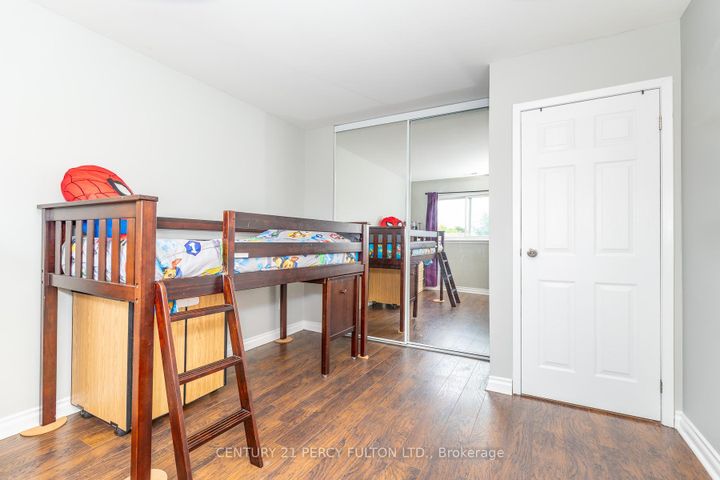 Photo 28 at 4 - 1415 Fieldlight Boulevard, Liverpool, Pickering