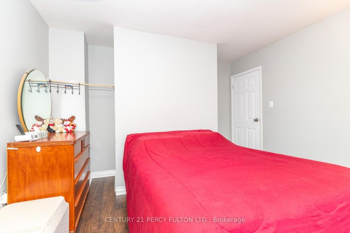 Photo 29 at 4 - 1415 Fieldlight Boulevard, Liverpool, Pickering